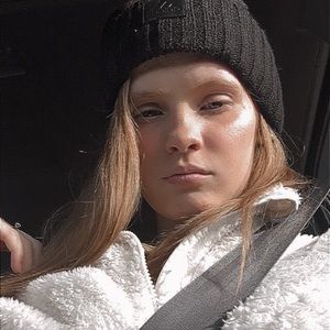 Meet your Posher, Alleahannah